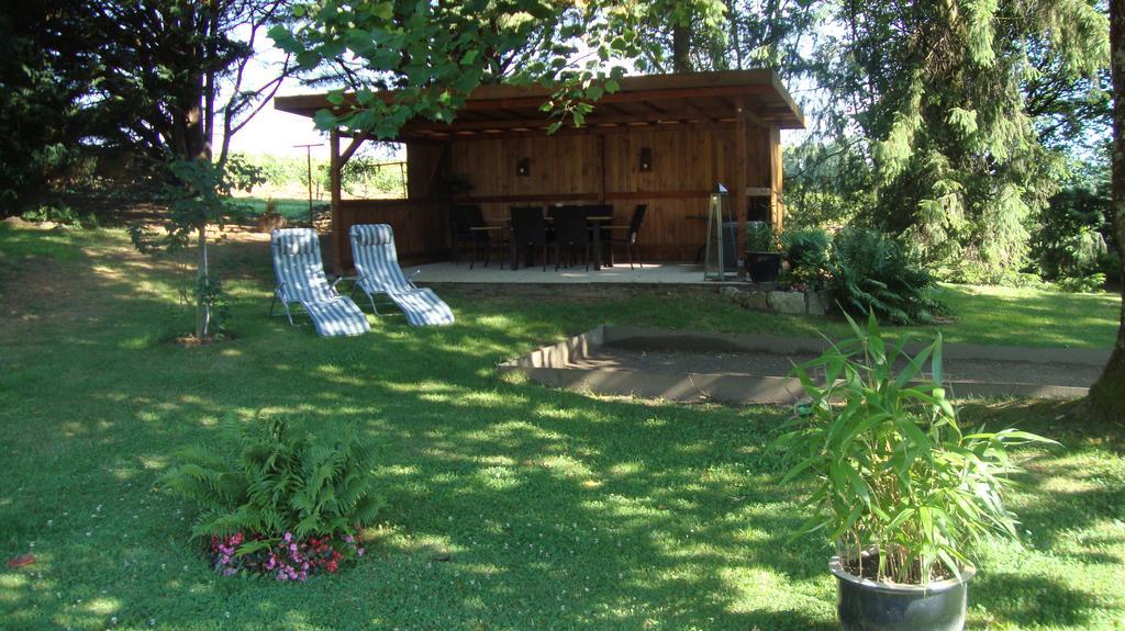 Le Venay Bed & Breakfast Frontenaud Eksteriør bilde