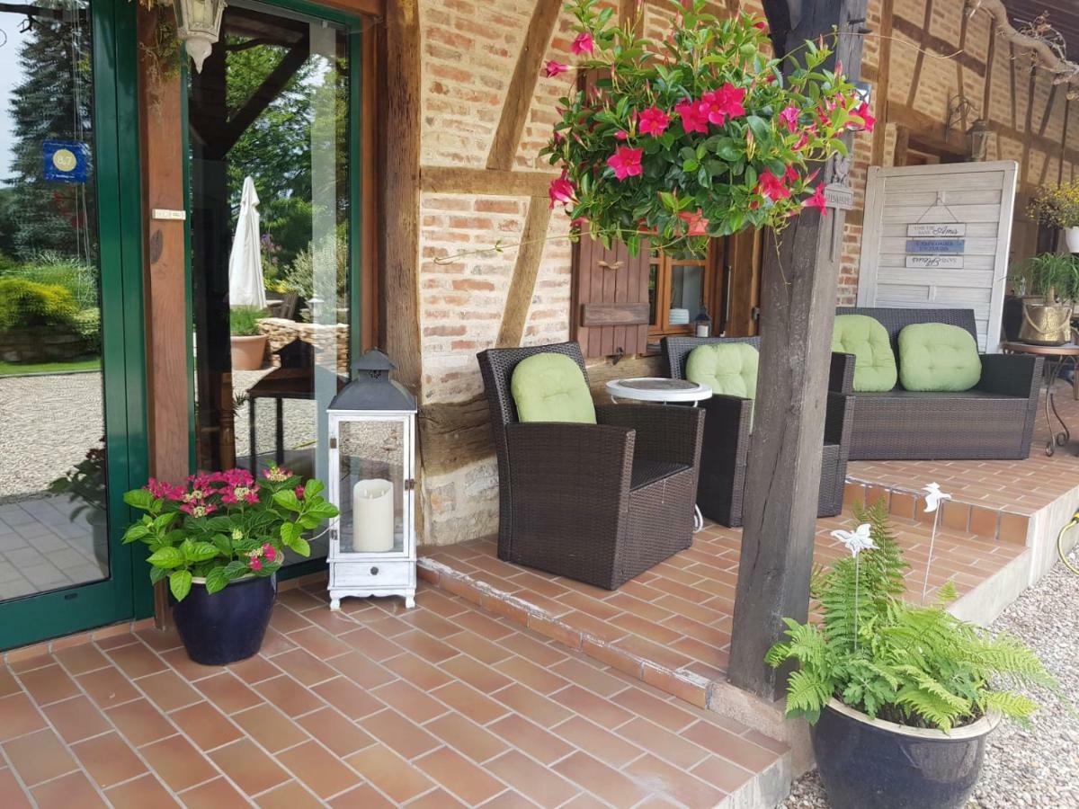 Le Venay Bed & Breakfast Frontenaud Eksteriør bilde