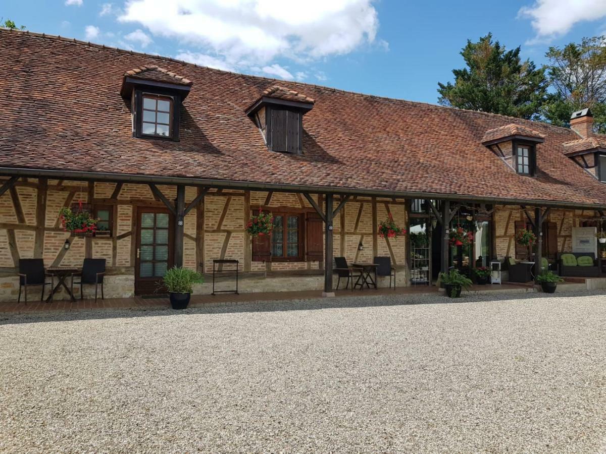 Le Venay Bed & Breakfast Frontenaud Eksteriør bilde
