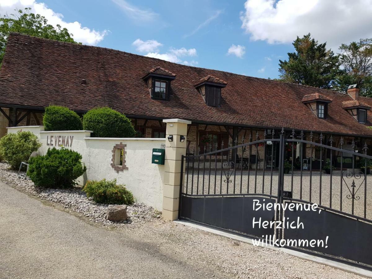 Le Venay Bed & Breakfast Frontenaud Eksteriør bilde